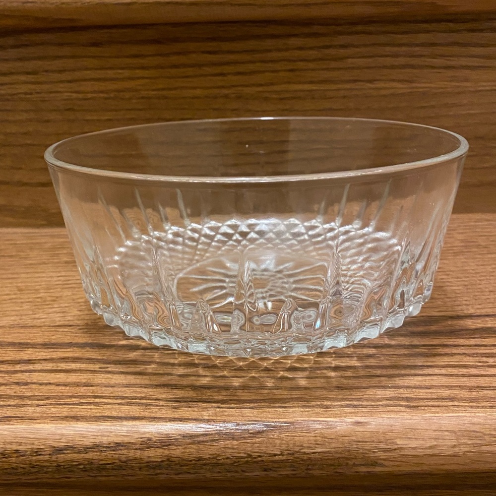 Like New Mikasa Bowl